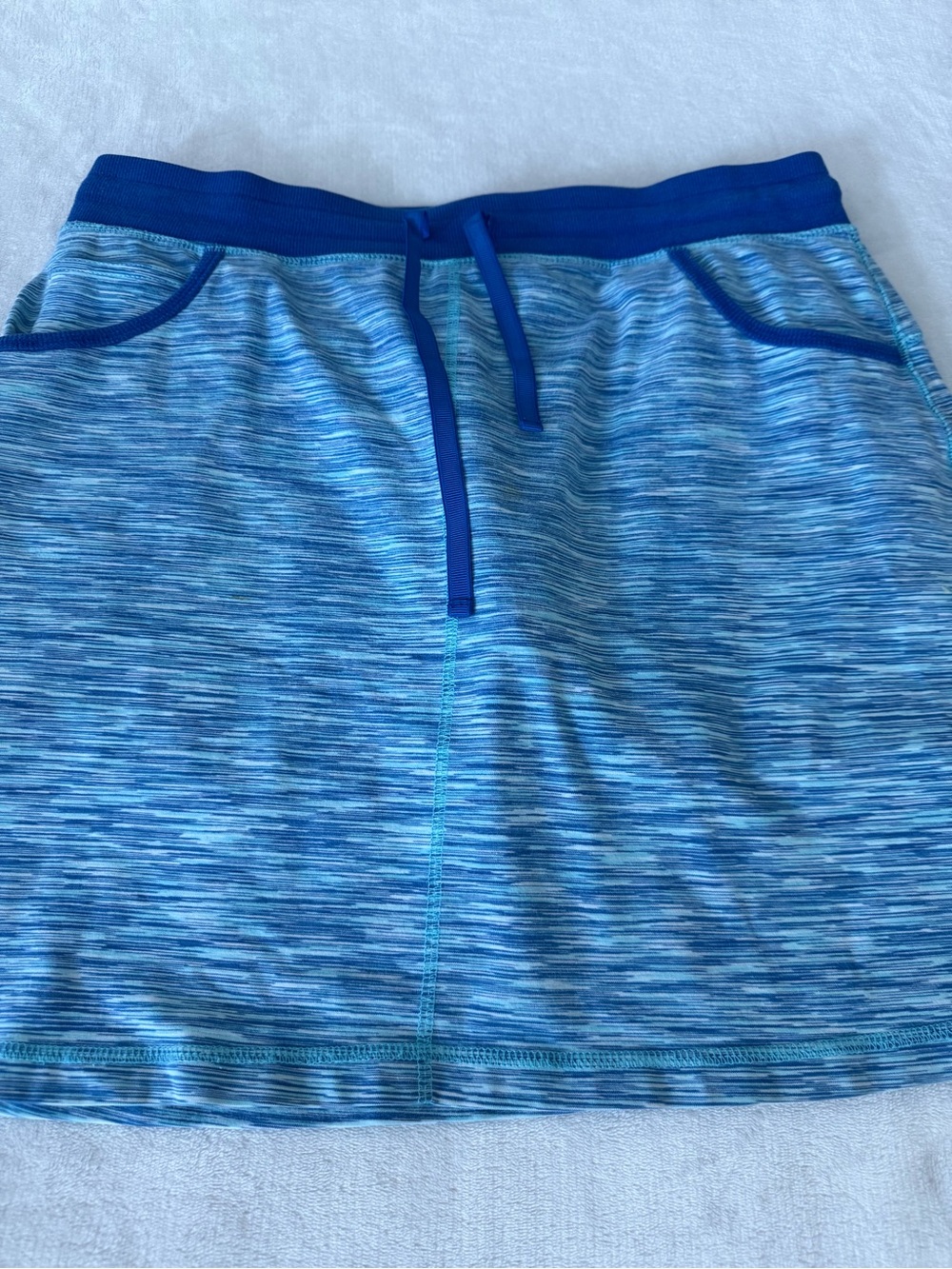 T By Talbots Blue And Aqua Striped Athletic Skort, Women’s Sz Medium E19